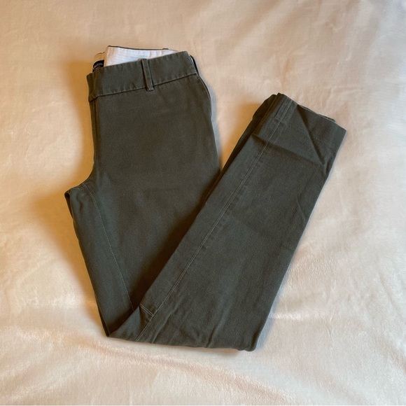 Aritzia Babaton Elliott Bi-Stretch Forest Green Slim Dress Pants - Picture 1 of 9